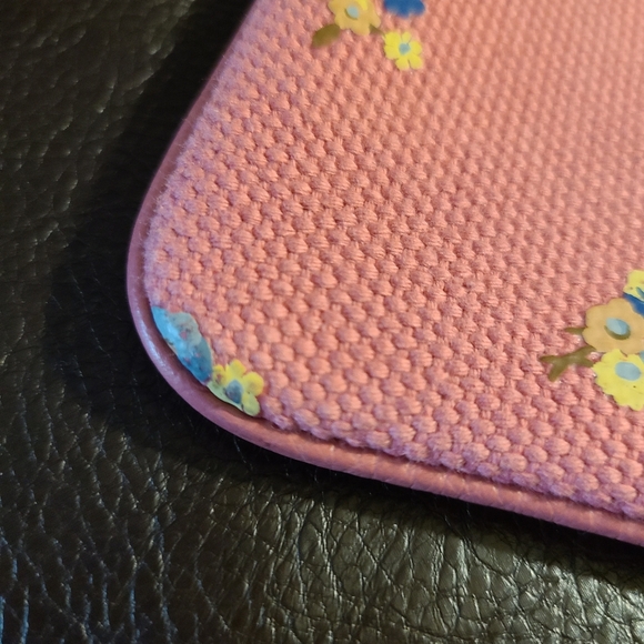 Coach Pink Floral Catepillar Bee Canvas Zipper Wristlet Pouch - Picture 7 of 10